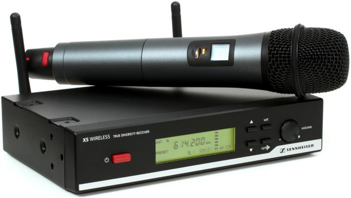 Sennheiser XSW 35-A Wireless Handheld Vocal Microphone Set